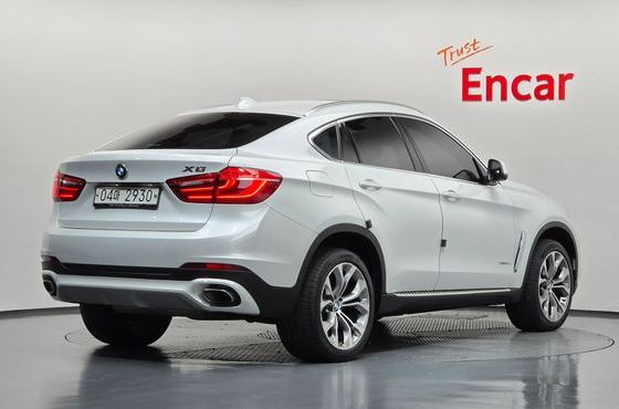 BMW X6 xDrive 30d — пробег 77 131 км — фото 2 из 5