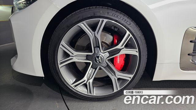 Kia Stinger из Кореи Encar