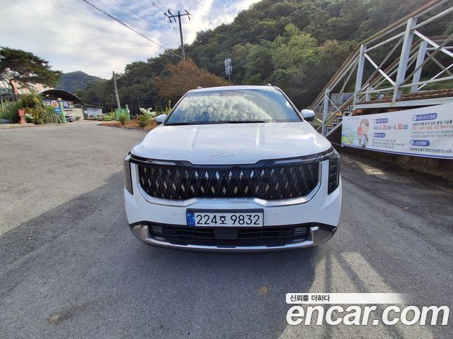 Kia Carnival HEV 9seater Signature — пробег 44 000 км — фото 1 из 5