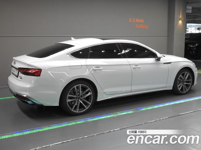 Audi A5 40 TDI Quattro Premium Sportback — пробег 95 383 км — фото 2 из 5