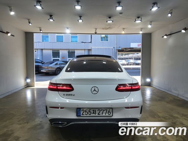 Mercedes-Benz E-Class из Кореи Encar