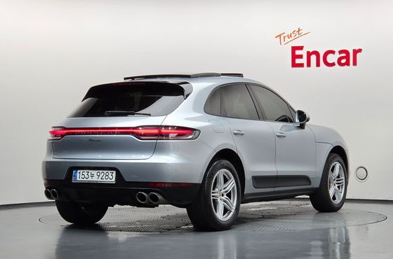 Porsche Macan 2.0 95B — пробег 60 756 км — фото 2 из 5