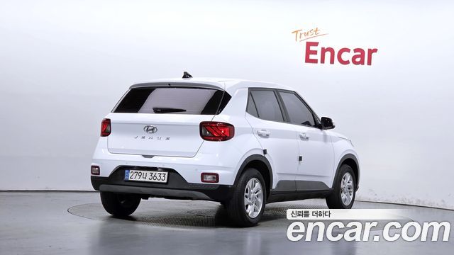 Hyundai Venue из Кореи Encar