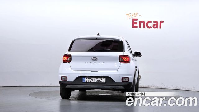 Hyundai Venue из Кореи Encar