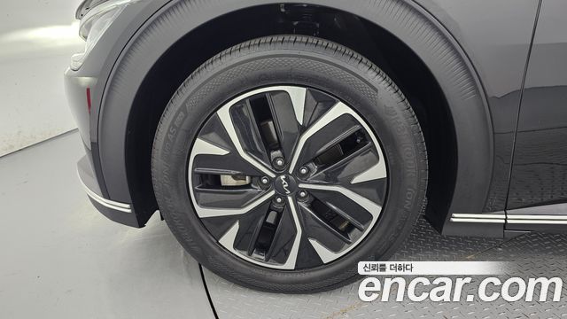 Kia EV6 Long Range Air — пробег 73 369 км — фото 5 из 5