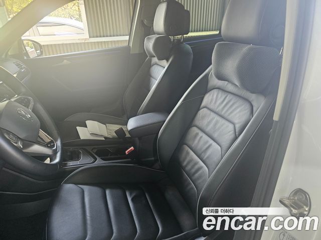 Volkswagen Tiguan 2.0 TDI Prestige — пробег 51 239 км — фото 2 из 5