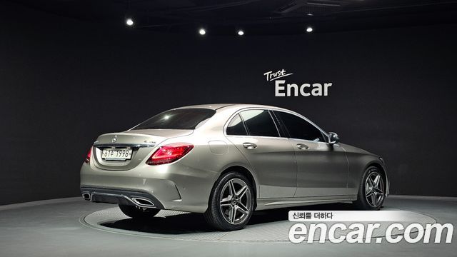 Mercedes-Benz C-Class C220 d 4MATIC AMG Line — пробег 84 175 км — фото 2 из 5