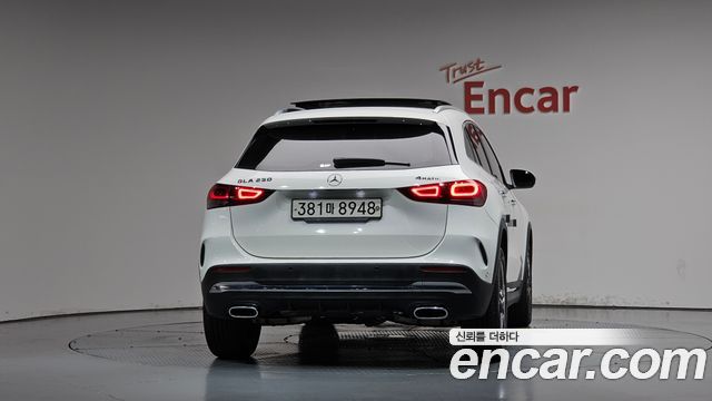 Mercedes-Benz GLA-Class из Кореи Encar