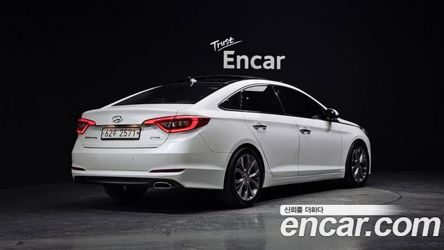 Hyundai Sonata 2.0 Smart — пробег 121 807 км — фото 2 из 5