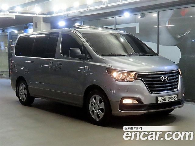 Hyundai Starex Wagon 11-Seater Modern — пробег 49 818 км — фото 1 из 5