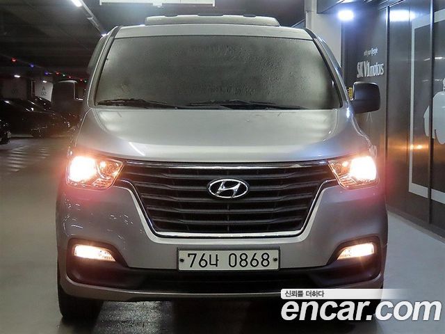 Hyundai Starex Wagon 11-Seater Modern — пробег 49 818 км — фото 2 из 5