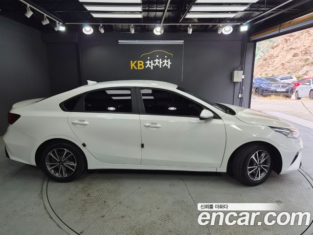 Kia K3 из Кореи Encar