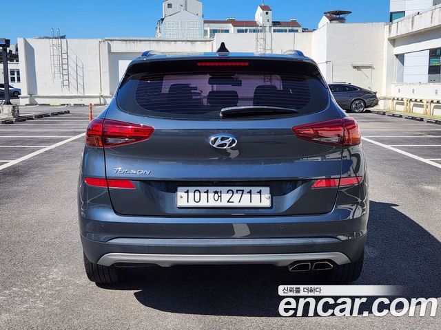 Hyundai Tucson Diesel 2.0 2WD Inspiration — пробег 106 319 км — фото 4 из 5