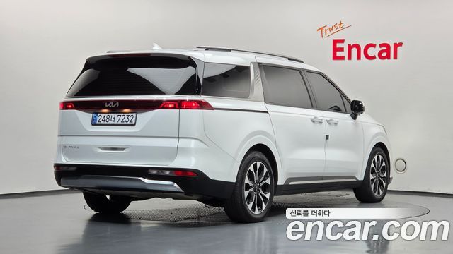 Kia Carnival Diesel 7-Seater Signature — пробег 67 458 км — фото 2 из 5