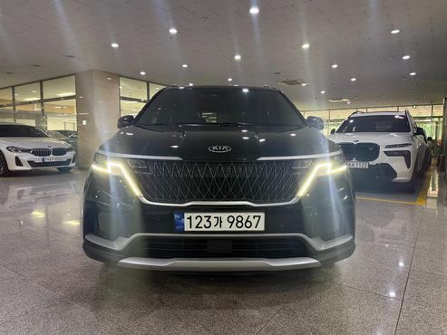 Kia Carnival Diesel 9-Seater Prestige — пробег 109 923 км — фото 2 из 5