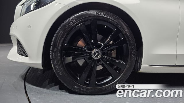 Mercedes-Benz C-Class из Кореи Encar