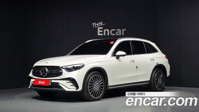 Mercedes-Benz GLC-Class GLC300 4MATIC AMG Line — пробег 13 940 км — фото 1 из 5