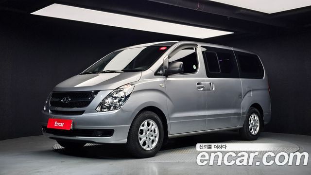 Hyundai Starex 12-Seater Wagon CVX Deluxe — пробег 172 867 км — фото 1 из 5