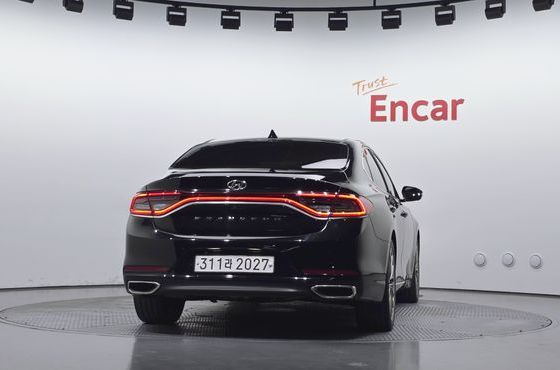 Hyundai Grandeur 2.4 Premium Special — пробег 225 736 км — фото 4 из 5