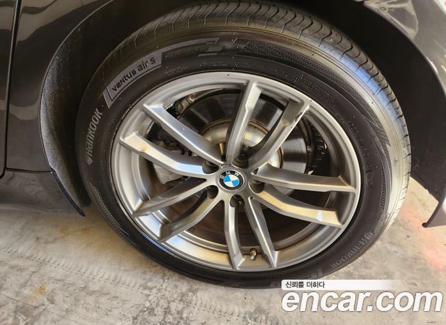 BMW 5-Series 520d xDrive M Sport Package Plus — пробег 140 207 км — фото 5 из 5