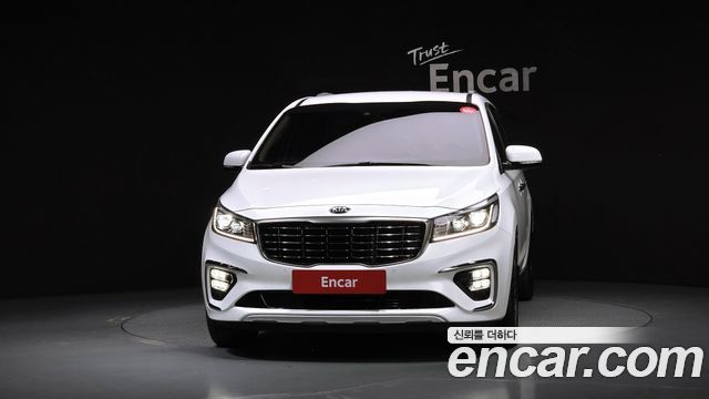 Kia Carnival из Кореи Encar