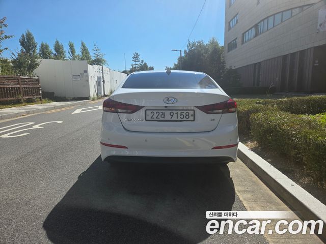 Hyundai AVANTE из Кореи Encar