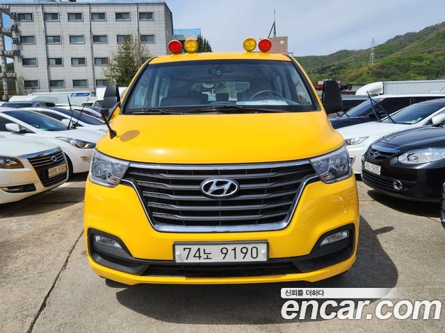 Hyundai Starex School Bus LPi — пробег 56 643 км — фото 2 из 5