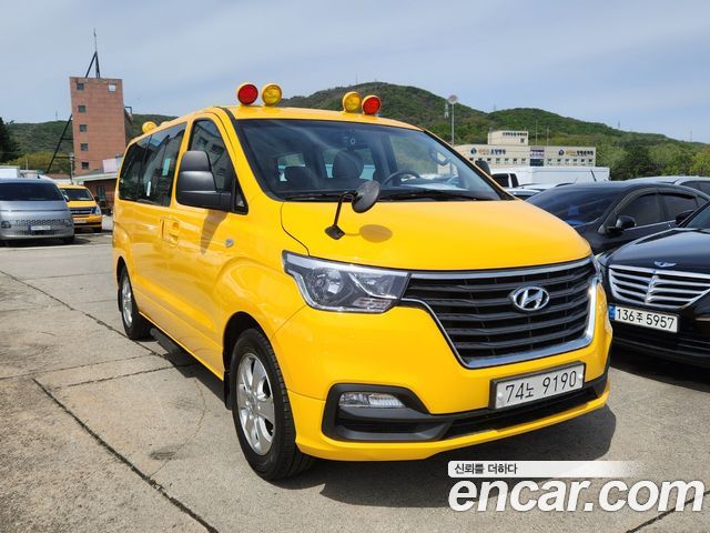 Hyundai Starex School Bus LPi — пробег 56 643 км — фото 3 из 5