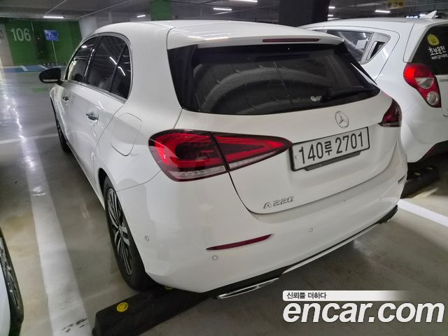 Mercedes-Benz A-Class из Кореи Encar