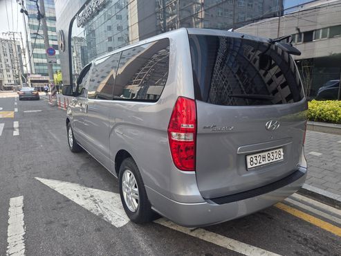 Hyundai Starex 3-Seater LPi VAN CVX Premium — пробег 159 008 км — фото 2 из 5