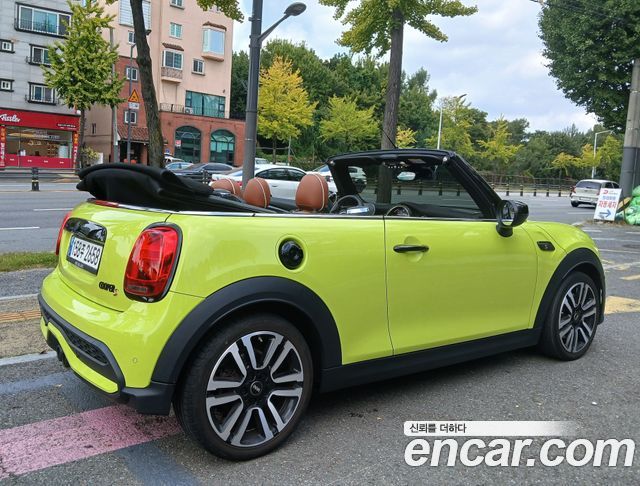 Mini Cooper Convertible Classic Third Generation — пробег 28 990 км — фото 2 из 5