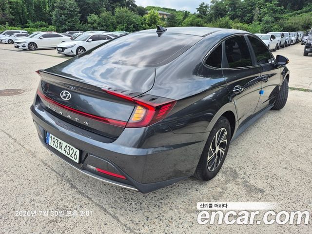 Hyundai Sonata 2.0 Modern — пробег 161 000 км — фото 2 из 5