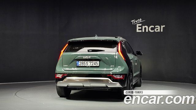 Kia Niro Signature — пробег 102 860 км — фото 4 из 5