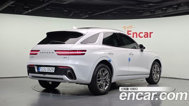 Genesis GV70 2.5T Gasoline AWD — пробег 29 881 км — фото 2 из 5