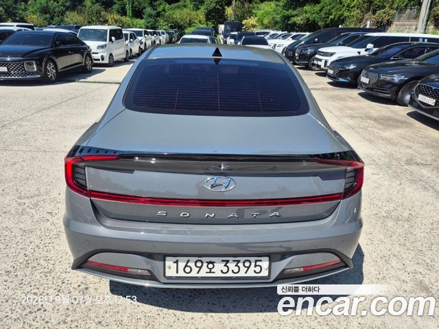 Hyundai Sonata 2.0 Premium Plus — пробег 151 000 км — фото 4 из 5