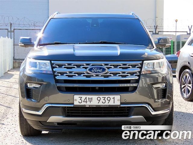 Ford Explorer 2.3 Limited 4WD 5th — пробег 62 778 км — фото 3 из 5