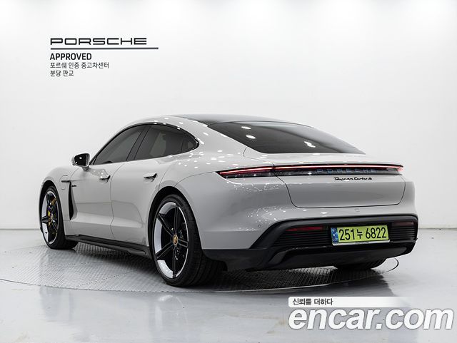 Porsche Taycan из Кореи Encar