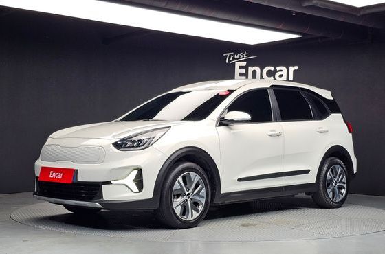 Kia Niro Air — пробег 162 576 км — фото 1 из 5