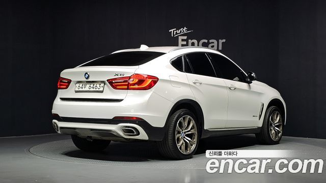 BMW X6 xDrive 40d — пробег 148 311 км — фото 2 из 5
