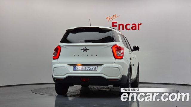Ssangyong TIBOLI из Кореи Encar