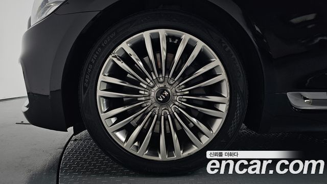 Kia K9 из Кореи Encar