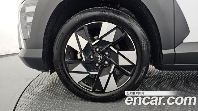 Hyundai Kona из Кореи Encar