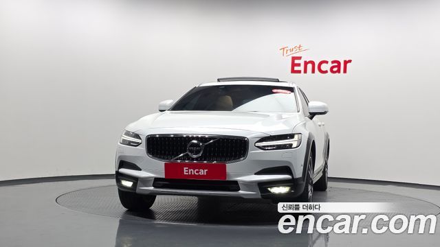 Volvo V90 T5 Pro AWD — пробег 159 092 км — фото 3 из 5