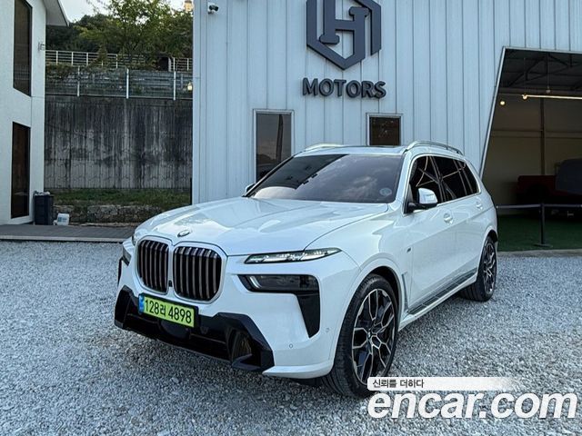 BMW X7 xDrive 40i M Sport 6STR — пробег 6 300 км — фото 5 из 5