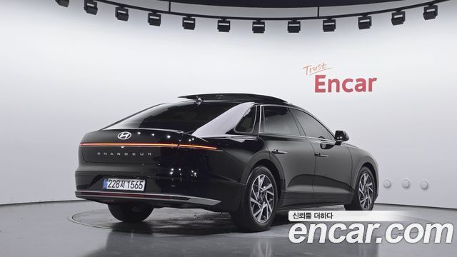 Hyundai Grandeur из Кореи Encar