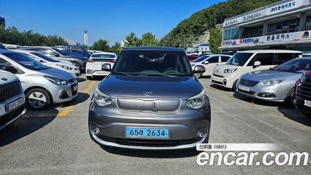 Kia Soul EV — пробег 145 956 км — фото 2 из 5