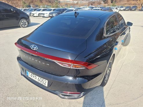 Hyundai Grandeur 2.5 Premium Choice — пробег 81 000 км — фото 2 из 5