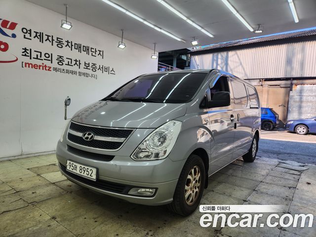 Hyundai Starex 3-Seater VAN CVX Deluxe — пробег 265 000 км — фото 1 из 5
