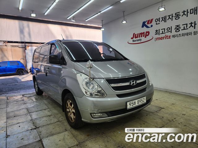 Hyundai Starex 3-Seater VAN CVX Deluxe — пробег 265 000 км — фото 3 из 5