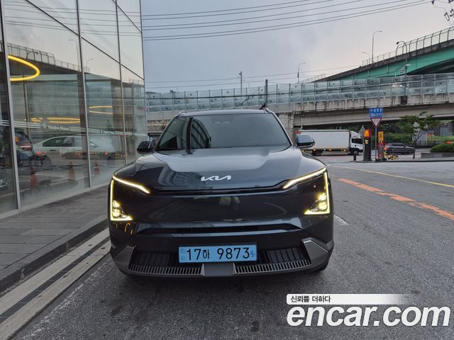 Kia EV5 Long Range 2WD AIr — пробег 564 км — фото 1 из 5